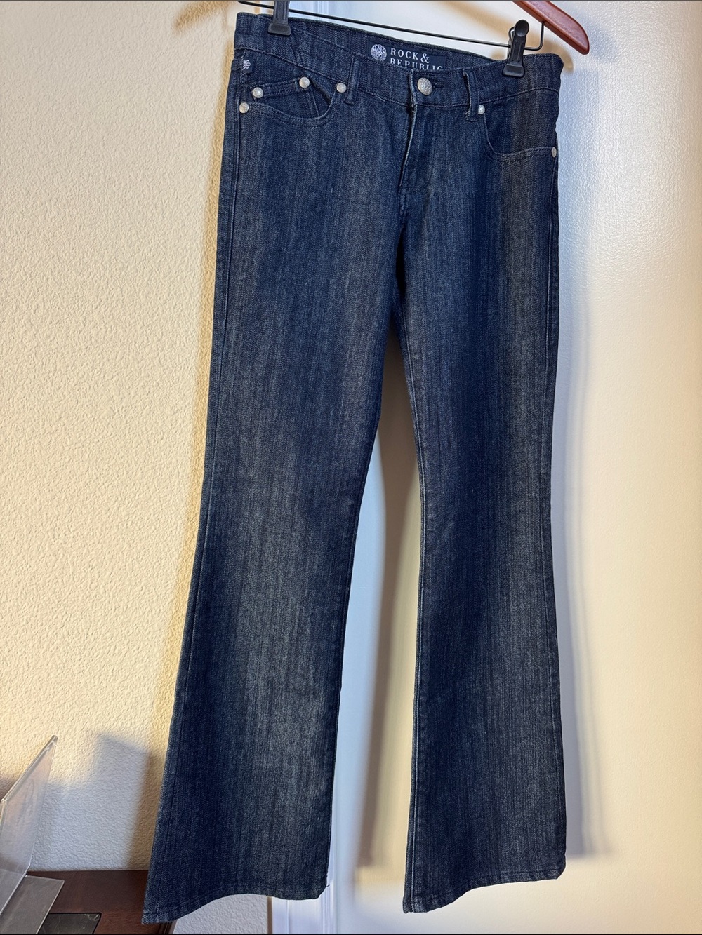 Rock & Republic Women’s Size 27 Bootcut Jeans Dark Wash Y2K Embroidered